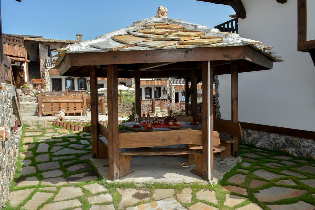 Hotel Complex Starite Kashti Medovo Exterior foto